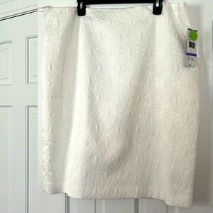 Black Label by Evan-Picone•NWT, Formal Events White Floral Embossed Skirt, Sz 18